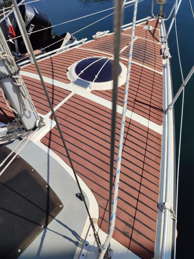 Bateau A Quai St Raphael, 4 Couchages , Voilier Etap 28I Hotel Saint-Raphaël Eksteriør billede